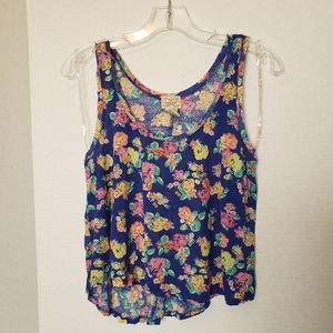 Blue floral crop top tank